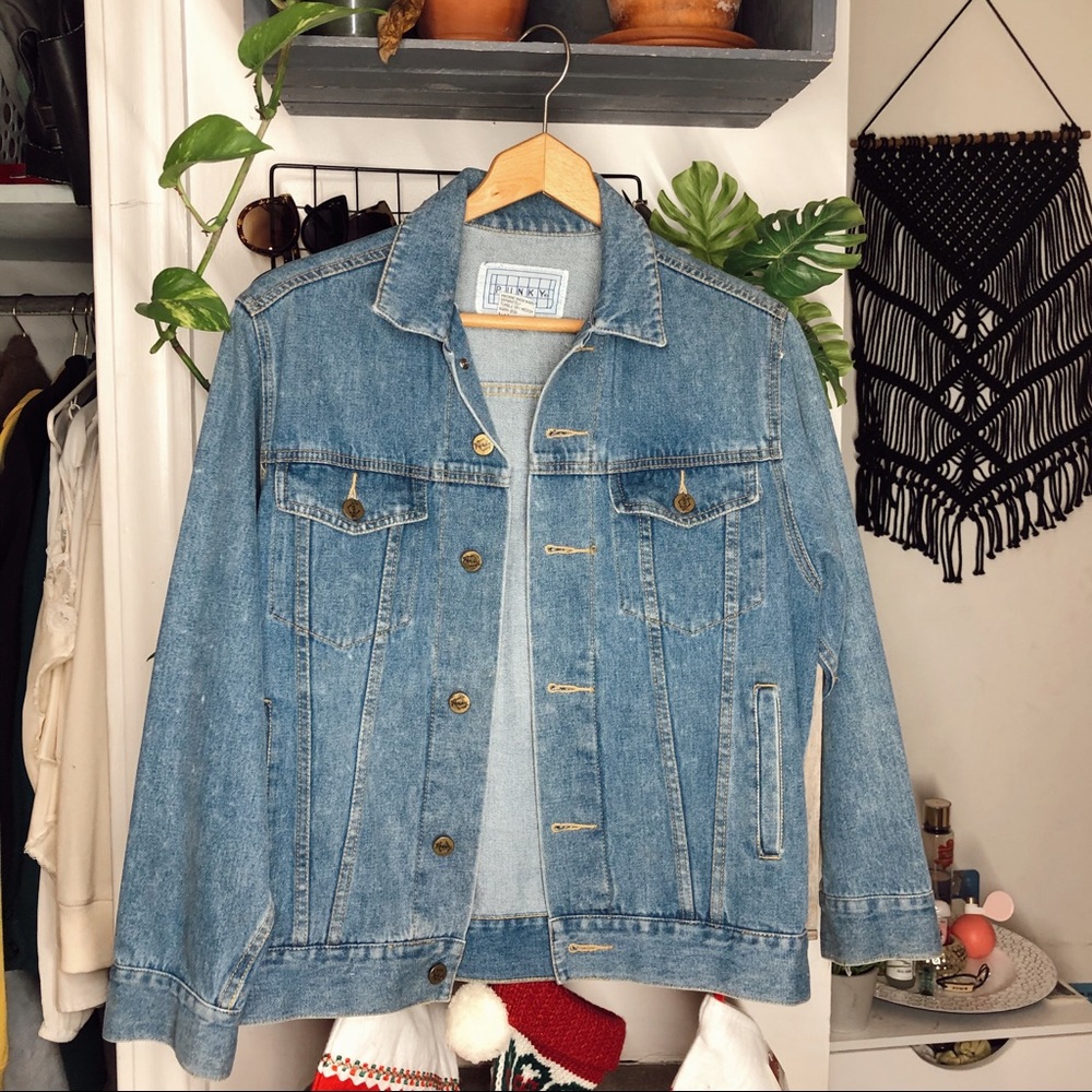 Vintage Denim Jacket!!